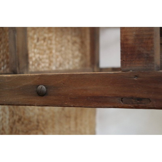 Image 1 of Vintage gepatineerd houten plank op wielen