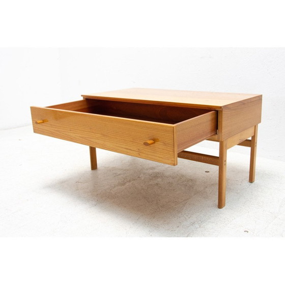 Image 1 of Vintage iepenhouten bijzettafel van Jitona, Tsjecho-Slowakije 1970