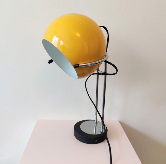 Image 1 of Herda Space Age Bollamp