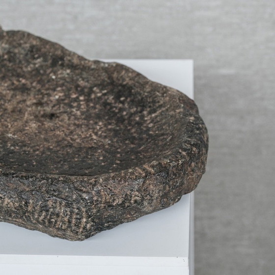 Image 1 of Antiek dienblad in primitieve steen, België 1930