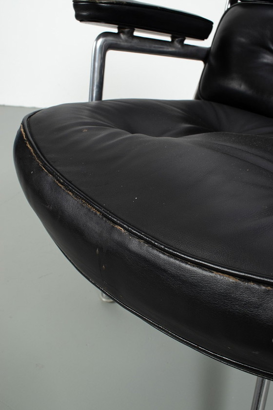 Image 1 of Charles & Ray Eames Es105 Lobby Chair Nr 70643