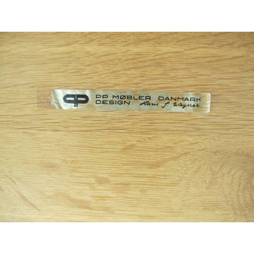 Scandinavische vintage eikenhouten salontafel van Hans J. Wegner voor Pp Møbler, 1960