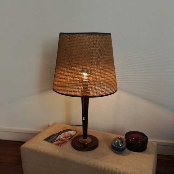 Image 1 of Moderne lamp in mahoniehout