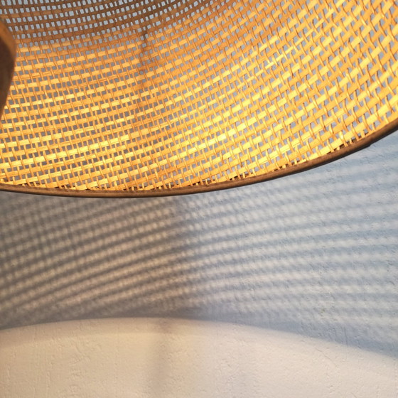 Image 1 of Moderne lamp in mahoniehout