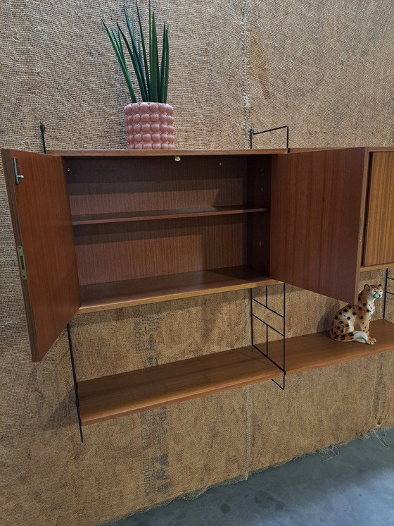 Image 1 of Teak Design Stalen Wandsysteem Moda Met 2 Kasten, Wandrek