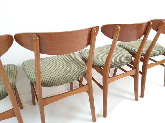 Image 1 of 4 Vintage Deense Farstrup Stoelen | Nieuw Gestoffeerd Groene Rib