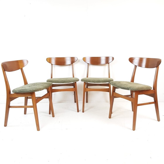 Image 1 of 4 Vintage Deense Farstrup Stoelen | Nieuw Gestoffeerd Groene Rib