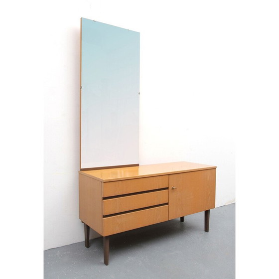 Image 1 of Vintage essenhouten dressoir met spiegel, Duitsland 1960