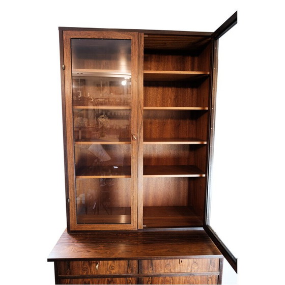 Image 1 of Vintage glazen vitrinekast in rozenhout, jaren 1960