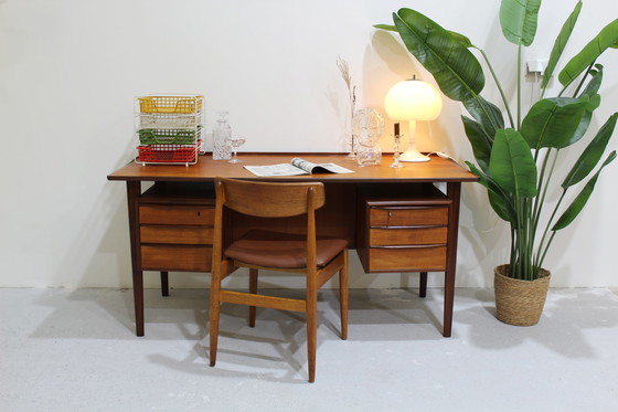 Image 1 of Vintage bureau Peter Løvig Nielsen - Deens Design, teak, jaren '60