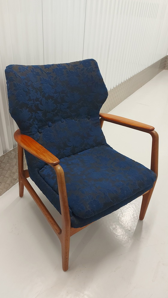 Image 1 of Madsen/Bovenkamp Fauteuil Gestoffeerd Met Dinta Diva & Friends