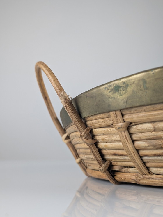 Image 1 of Italiaanse rotan en messing mand met handvaten, Gabriella Crespi stijl, 1970S