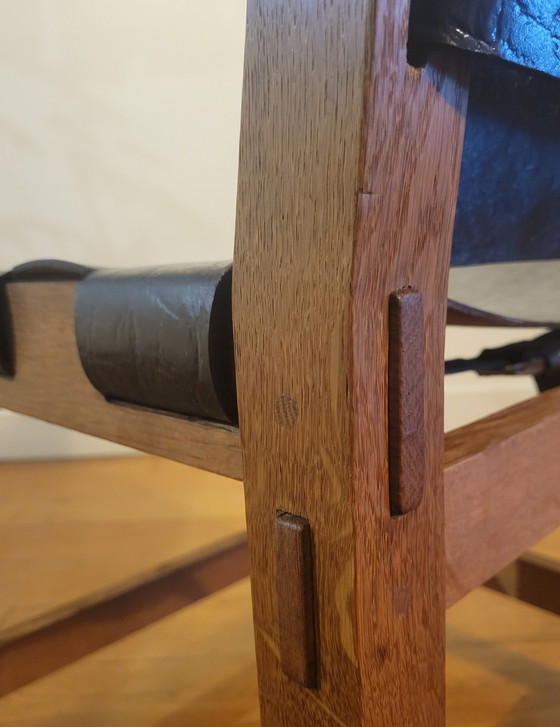 Image 1 of Brutalist Armstoelen In Eik En Tuigleer 1960