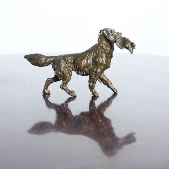 Image 1 of Vintage bronzen beeld van jagende retriever, Tsjecho-Slowakije jaren 1930