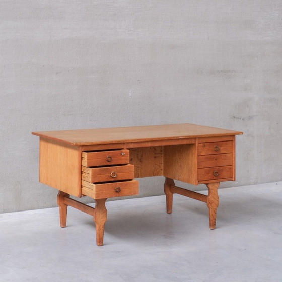 Image 1 of Deens eikenhouten bureau Mid Century, 1960