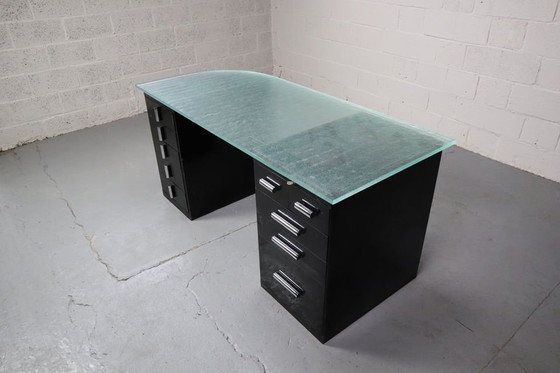 Image 1 of 1930'S Modernist Desk In Black Lacquered Metal