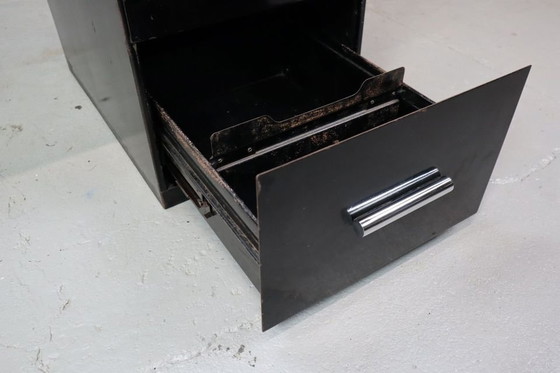 Image 1 of 1930'S Modernist Desk In Black Lacquered Metal