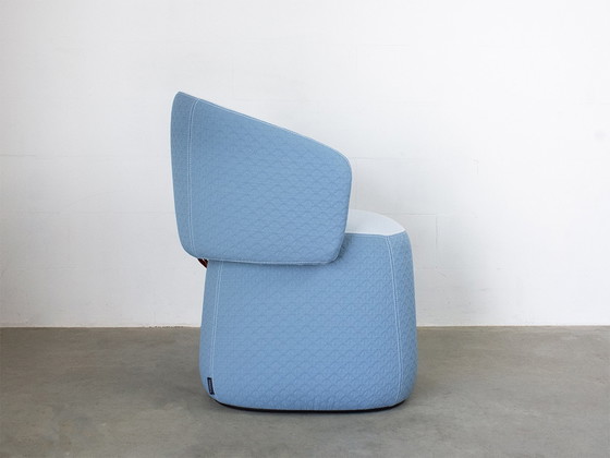 Image 1 of Haworth Fauteuil annex voetenbank Chick Design Patricia Urquiola