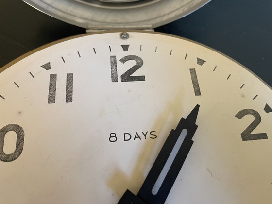 Image 1 of Klok Jaz 8 Days Vintage Industrieel Wandklok Frans