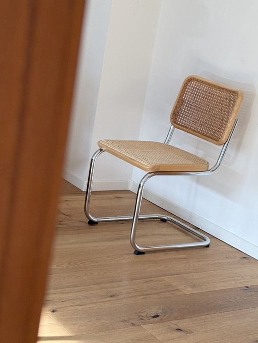 4 X Thonet S 32 Bauhaus sledestoel ontworpen door Marcel Breuer