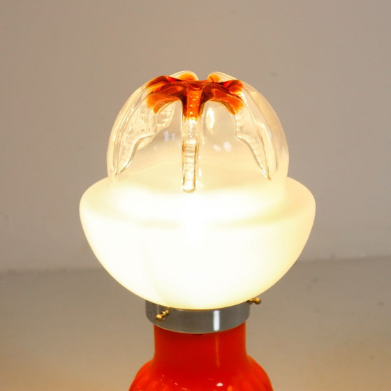 Image 1 of Space Age Murano oranje tafellamp Fungo