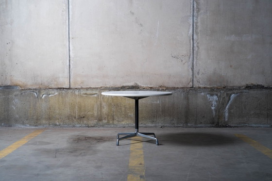 Image 1 of Charles & Ray Eames - Herman Miller Segmented Table