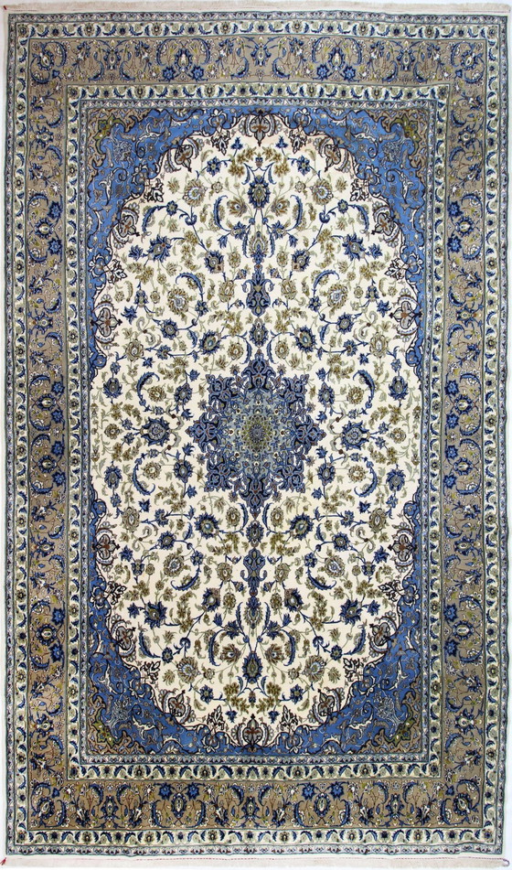 Image 1 of Origineel Isfahan Zeer Fijn Perzisch Tapijt Met Zijden Ketting 433 X 252 Cm