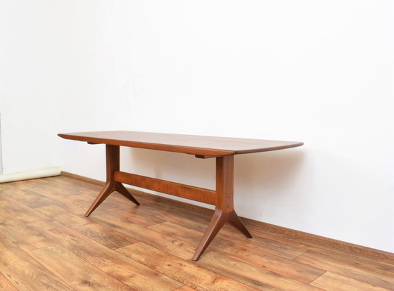 Image 1 of Mid Century Deense Teakhouten Salontafel van Johannes Andersen, 1960S.