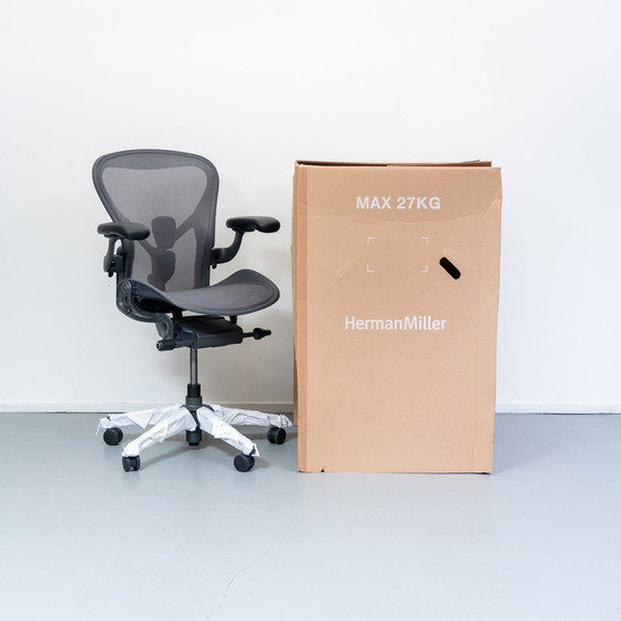 Image 1 of Herman Miller Aeron Remastered bureaustoel