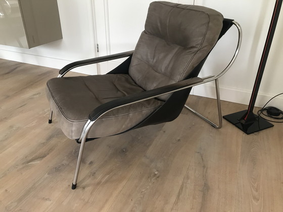 Image 1 of 2x Zanotta Maggiolina Loungestoelen