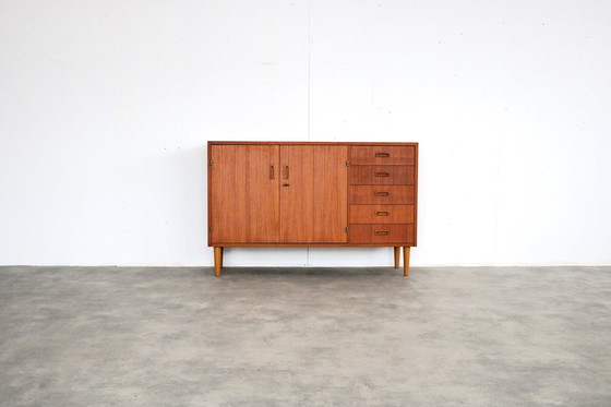 Image 1 of Vintage Zweeds Dressoir