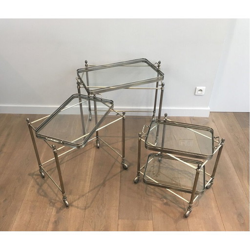 Suite van 3 Vintage Franse 1970 Nesting Tables op wielen