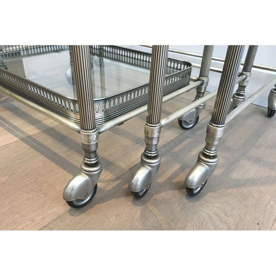 Image 1 of Suite van 3 Vintage Franse 1970 Nesting Tables op wielen