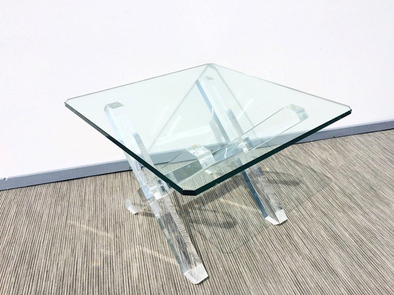 Image 1 of Plexiglas & Glas Lage Tafel. Vintage 80S