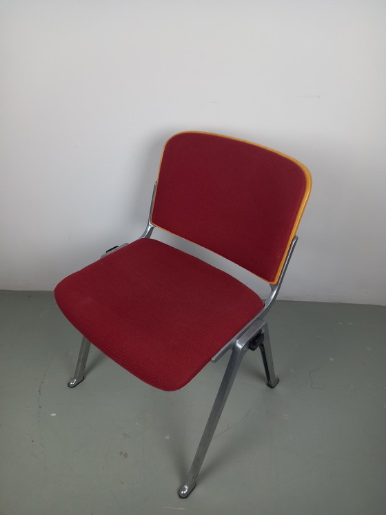 Image 1 of 4X Stapelbare Industriele Aluminium Stoelen