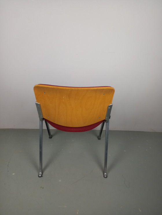 Image 1 of 4X Stapelbare Industriele Aluminium Stoelen