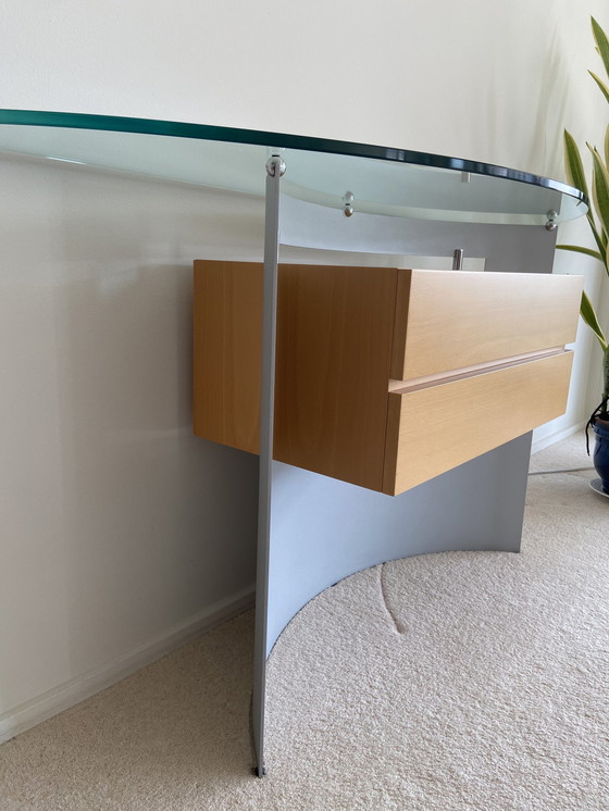 Image 1 of Leolux Console / Sidetable Glas, Gematteerd Aluminium En Licht Eikenhout