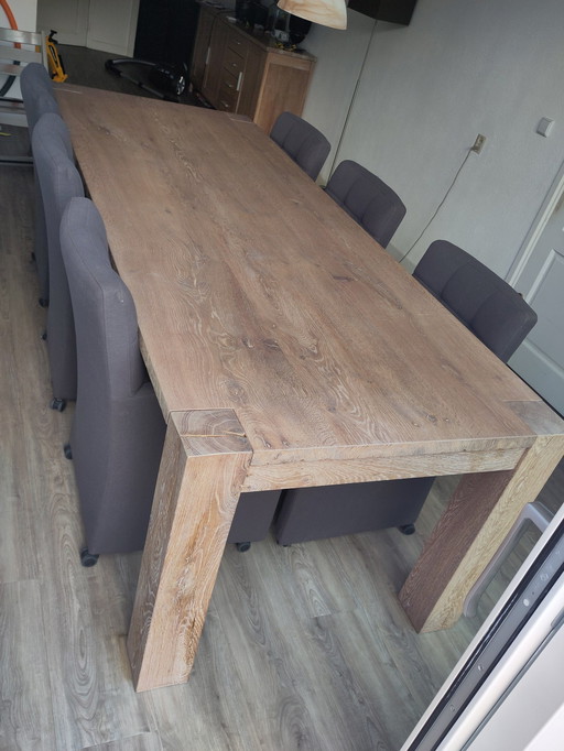 Eikenhouten Eettafel 2,60 Meter Lang