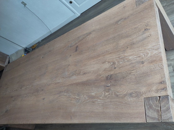 Image 1 of Eikenhouten Eettafel 2,60 Meter Lang