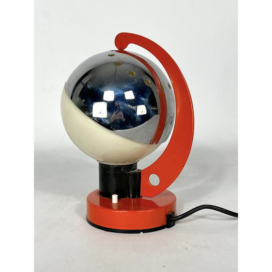 Image 1 of Vintage tafellamp van gelakt metaal en kunststof, Italië 1960
