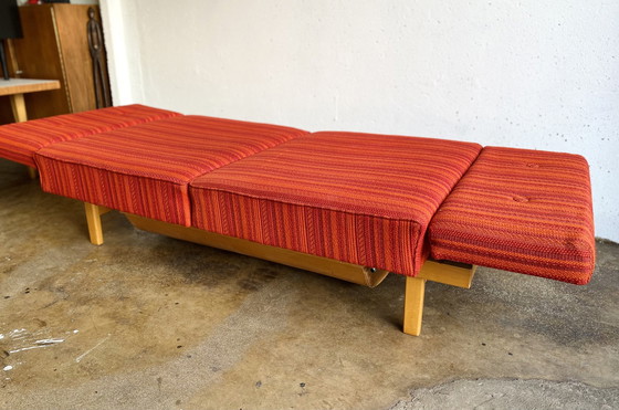 Image 1 of Vintage slaapbank van Walter Knoll