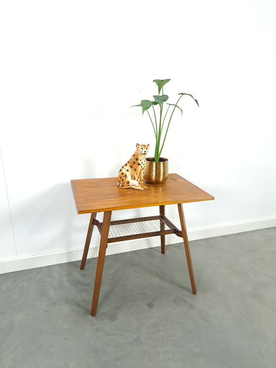 Image 1 of Design tafel Drevopodnik met kunststof net