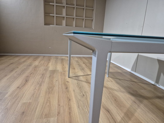Image 1 of Cassina Artico 345 - Eettafel - Glas - Aluminium - Design