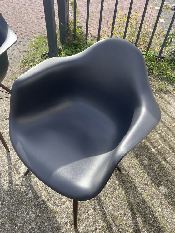 Image 1 of 5x Vitra Eames Stoelen