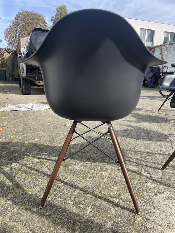 Image 1 of 5x Vitra Eames Stoelen