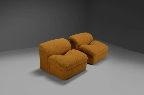 Image 1 of 2x MetalArte Bouclé 'Onda' Loungestoelen