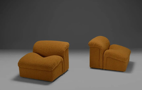 Image 1 of 2x MetalArte Bouclé 'Onda' Loungestoelen