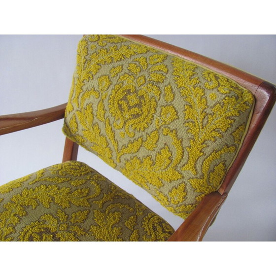 Image 1 of Vintage damesfauteuil in geel, Tsjechoslowakije 1940