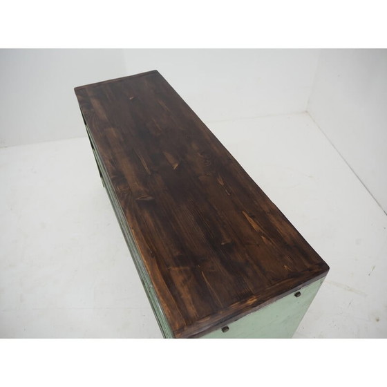 Image 1 of Vintage industriële lage planken, 1960