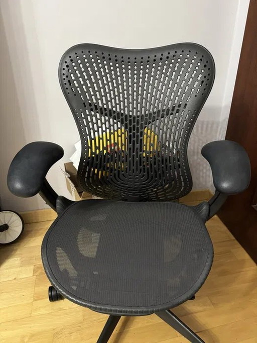 Herman Miller Mirra 2